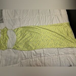 Chic Yellow Floral Maxi Dress